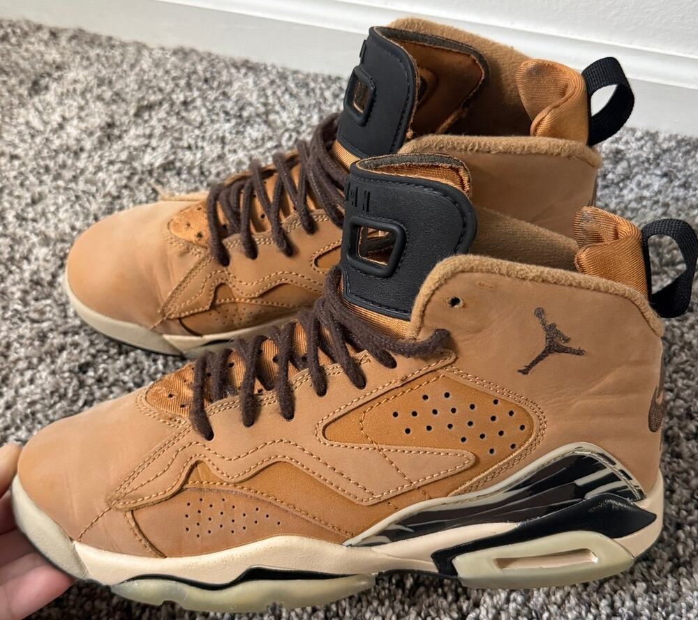 Nike Air Jordan Jumpman MVP "Flax" youth size 5.5